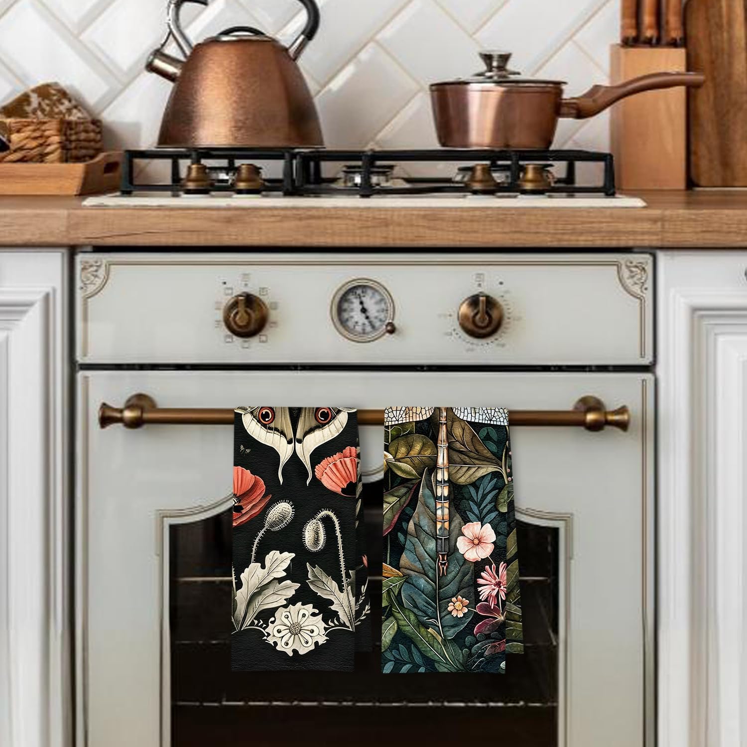 Vintage Butterfly & Floral Printed Kitchen Towel 24x16 Inch — 100% Polyester, Quick Dry, Fade Resistant, Machine Washable Multi-Purpose Dish Towel/Hand Towel/Tea Towel for Home Decor